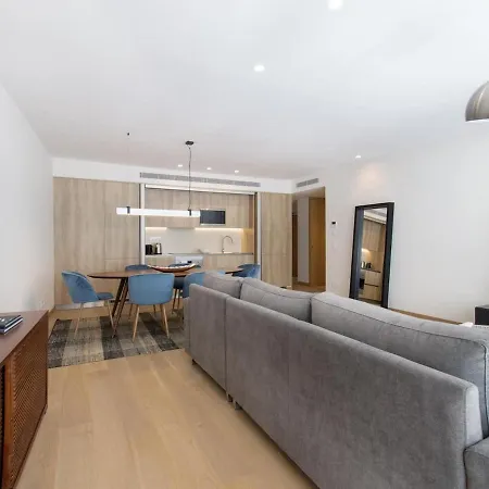 شقة Liberdade Superb With Ac Elevator Garage *