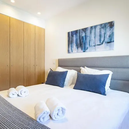 Apartment Liberdade Superb With Ac Elevator Garage Lissabon