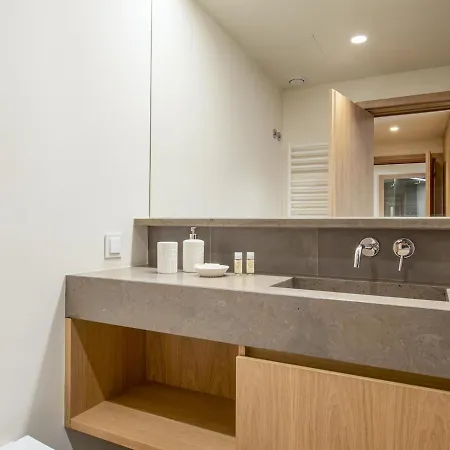 Liberdade Superb With Ac Elevator Garage リスボン