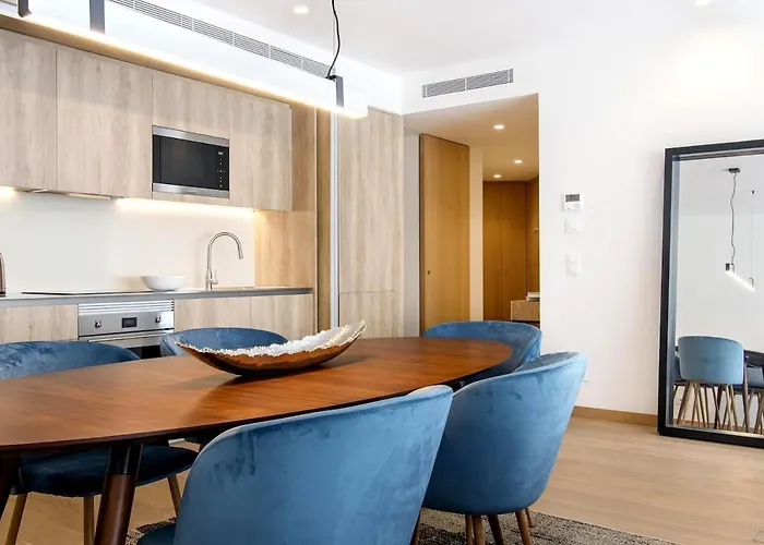 Apartment Liberdade Superb With Ac Elevator Garage Lissabon