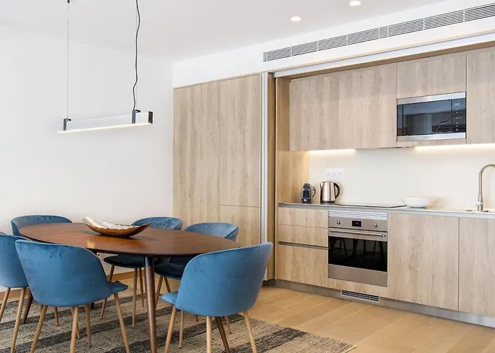 Apartment Liberdade Superb With Ac Elevator Garage Lissabon